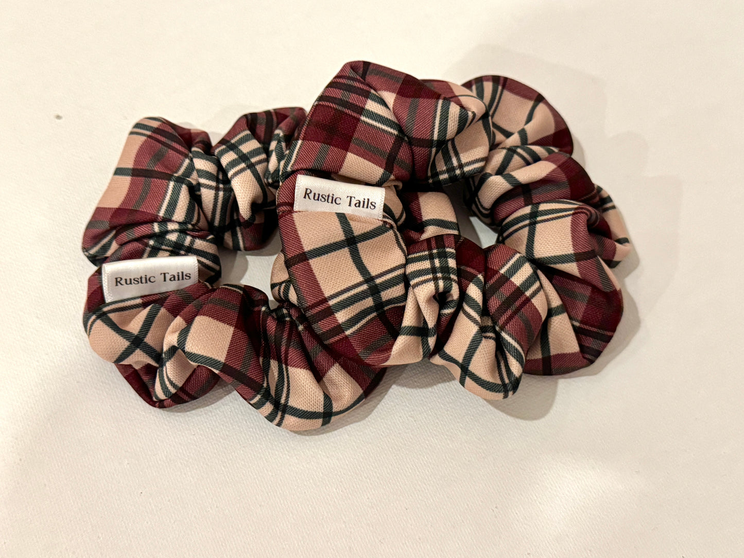 COZY PLAID SCRUNCHIE