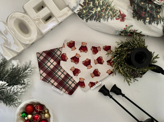 SWEATER BEAR PLAID DOG BANDANA￼